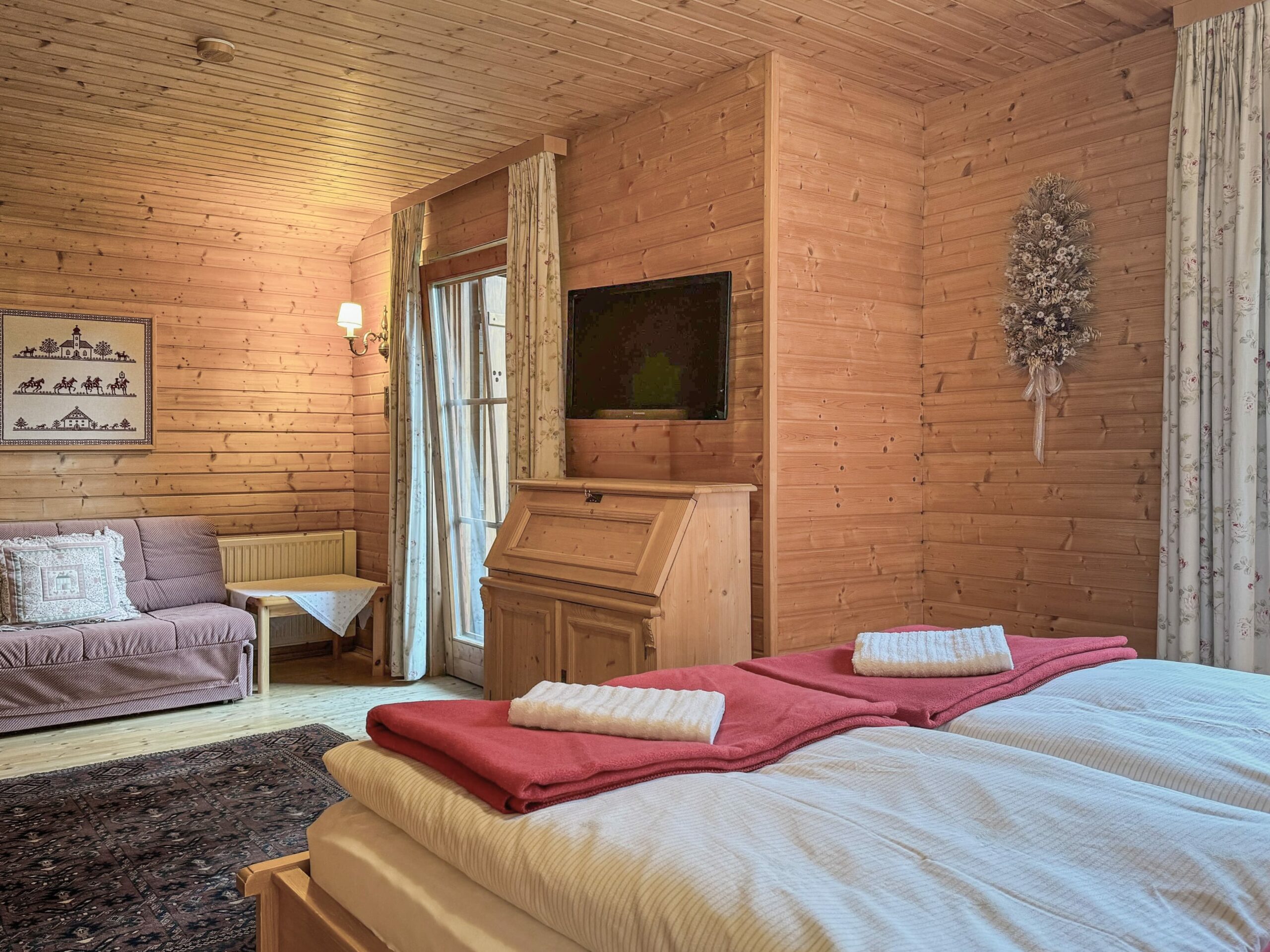 Apartment Gisela - Main Bedroom 3